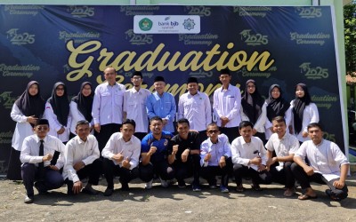 Pengawas Madrasah Purna Tugas, MA Al-Furqon Cimerak Gelar Acara Perpisahan Penuh Haru